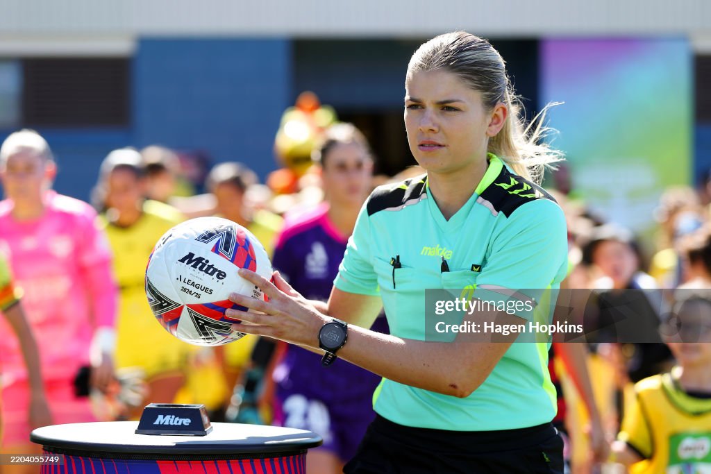 A-League Women Rd 18 - Wellington Phoenix v Western Sydney Wanderers FC