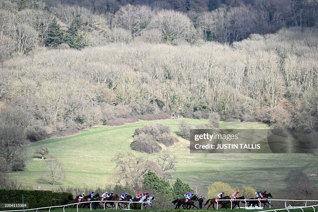 TOPSHOT-RACING-ENG-CHELTENHAM