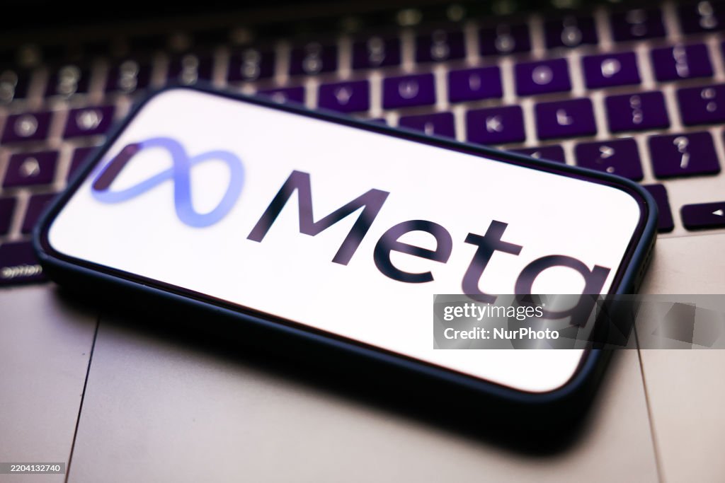 American Social Media And IT Companies Photo Illustrations
