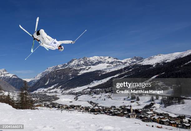 Elliot Vaillancourt of Team Canada actiduring the Men’s Moguls Practice Session of the 2025 FIS Freestyle Ski World Cup Finals Aerials & Moguls on...