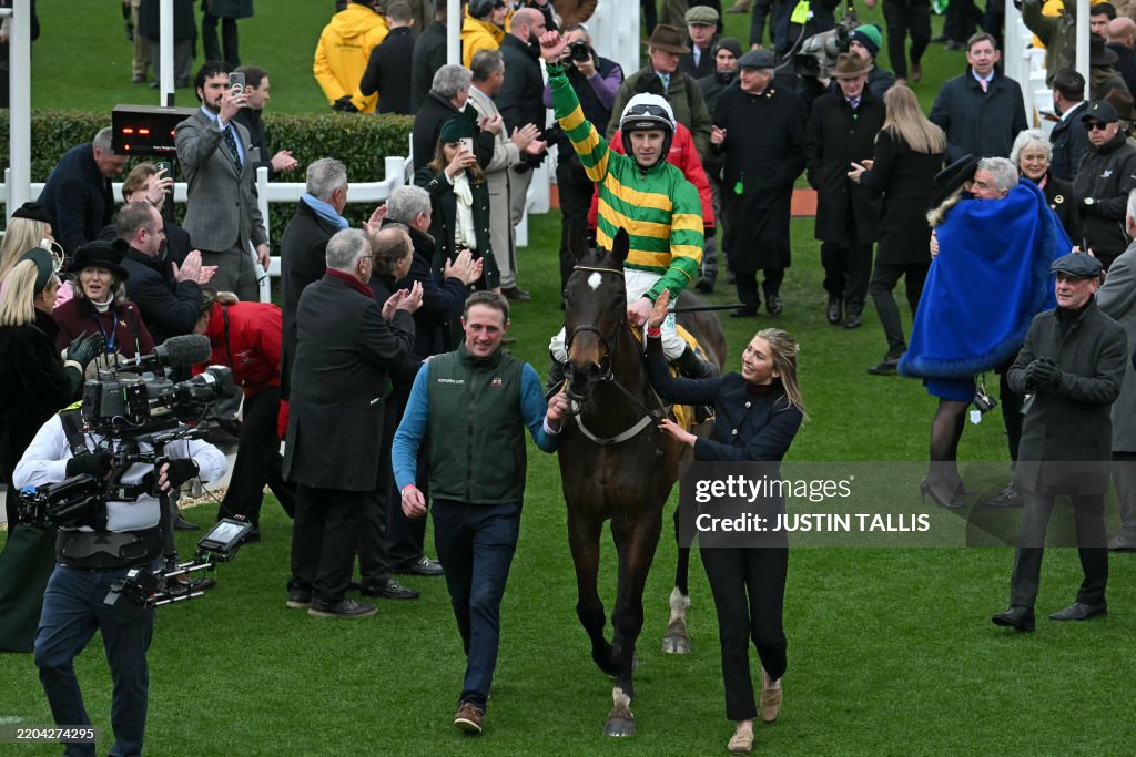 RACING-ENG-CHELTENHAM