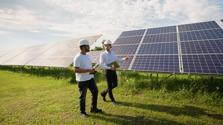 https://media.gettyimages.com/id/2204411258/video/indian-and-caucasian-engineers-inspecting-solar-panel-field.jpg?b=1&s=640x640&k=20&c=QYdt0XvzWvX5vdRaNS17lhLB0OqERC-Mpa-raAEaKBY=