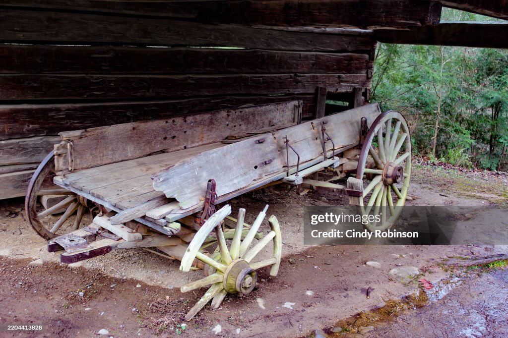Broken Wagon