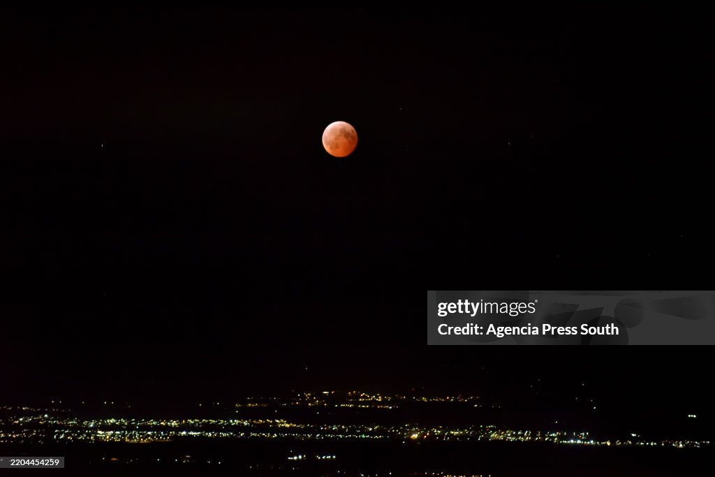 Total Lunar Eclipse In Mexico