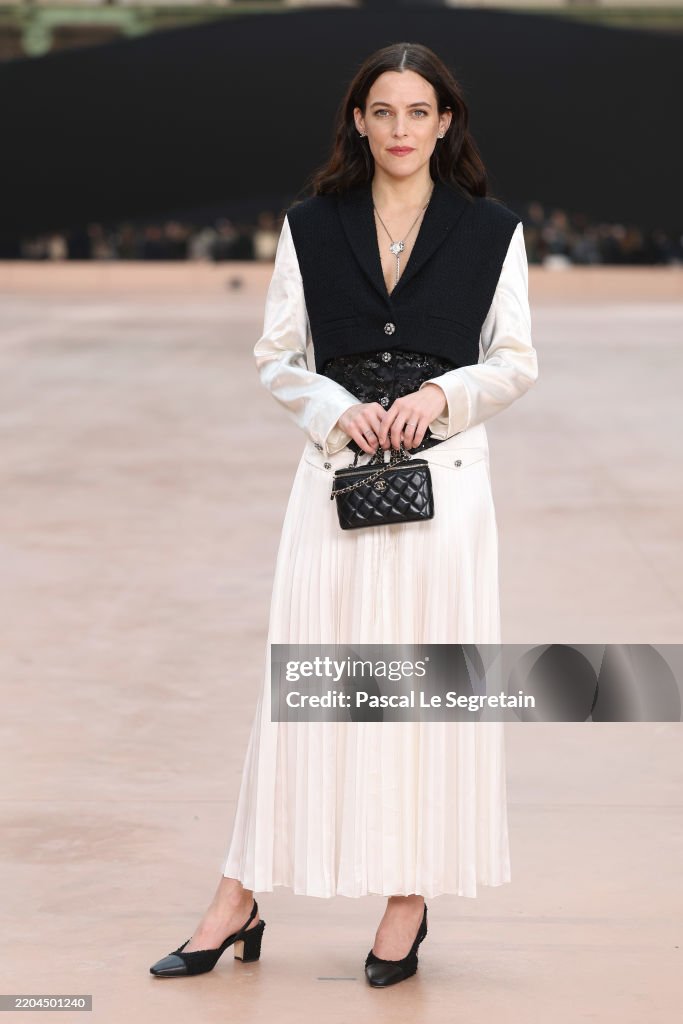 Chanel: Photocall - Paris Fashion Week - Womenswear Fall/Winter 2025-2026