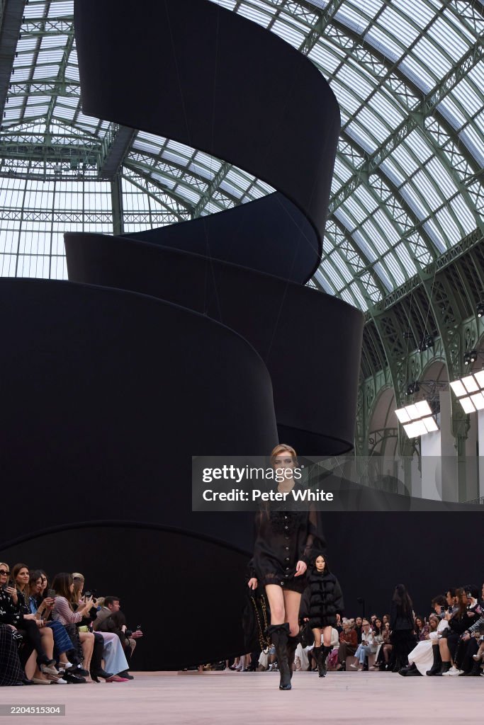 Chanel: Runway - Paris Fashion Week - Womenswear Fall/Winter 2025-2026