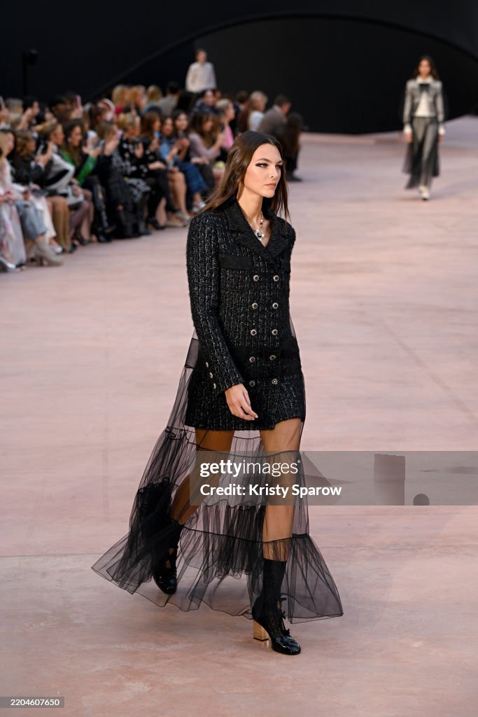 Chanel: Runway - Paris Fashion Week - Womenswear Fall/Winter 2025-2026