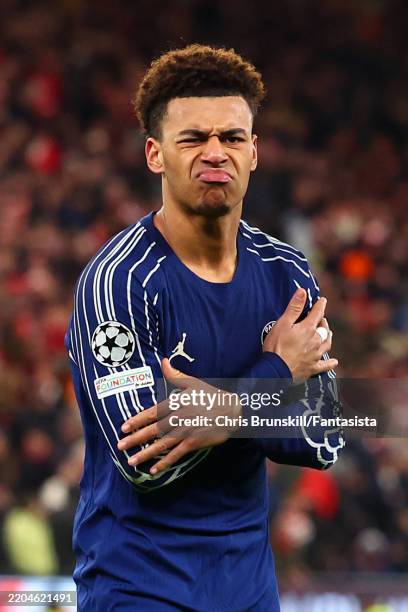 Desire Doue of Paris Saint-Germain celebrates scoring the winning penalty in the shoot-out following the UEFA Champions League 2024/25 UEFA Champions...