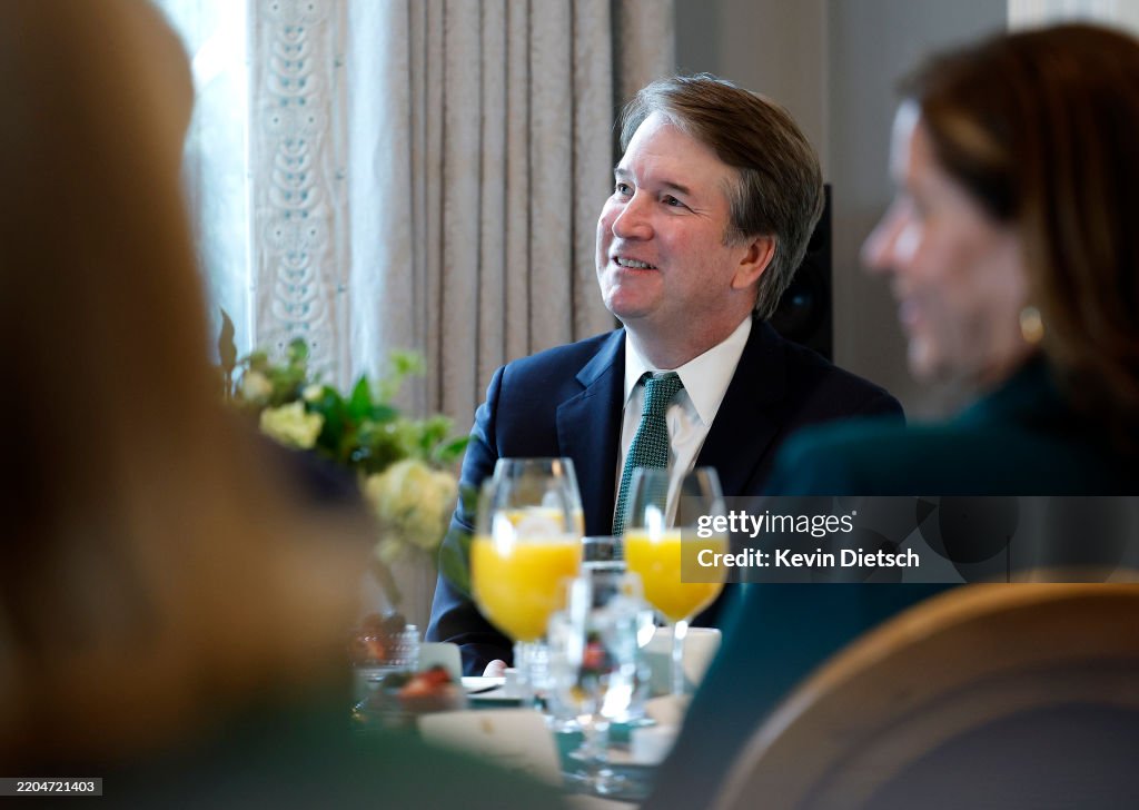 Vice President Vance Hosts Irish Taoiseach Martin For St Patrick's Day Breakfast