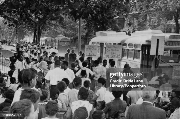 Segregation Example Bus 873 Segregation Bus Stock Photos, High-Res Pictures, and Images - Getty ...