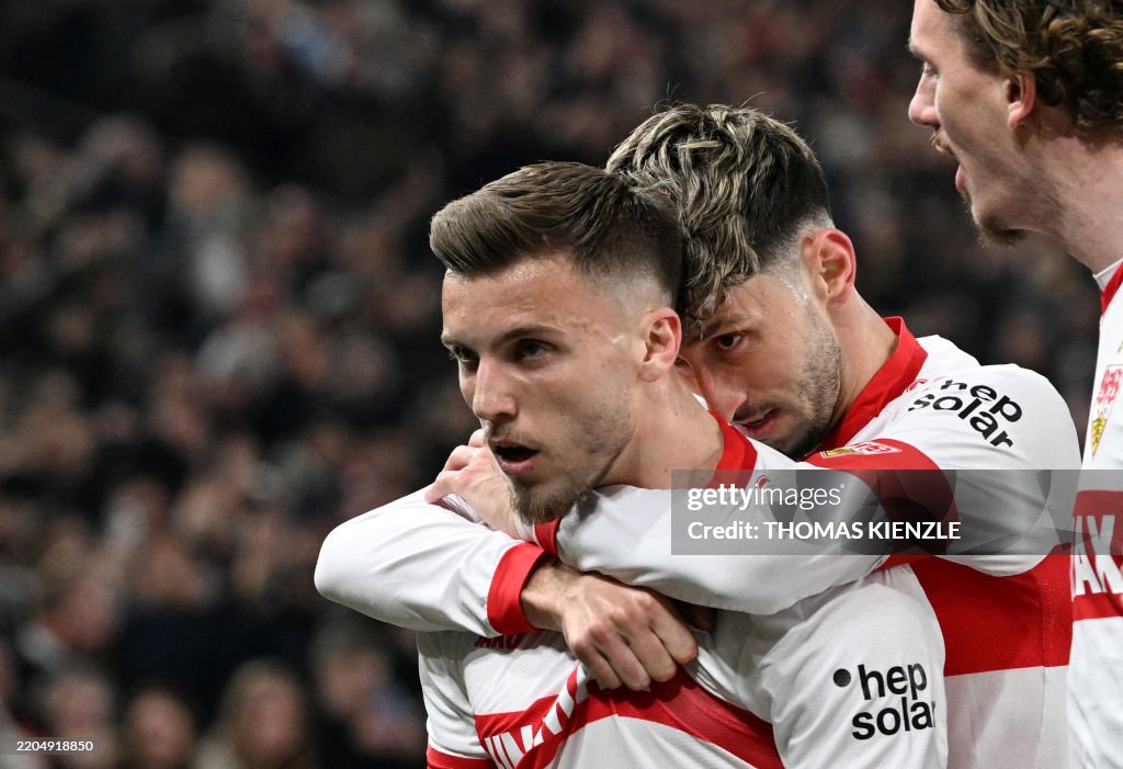 FBL-GER-BUNDESLIGA-STUTTGART-LEVERKUSEN