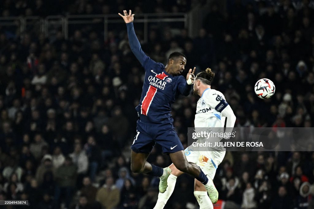 TOPSHOT-FBL-FRA-LIGUE1-PSG-MARSEILLE