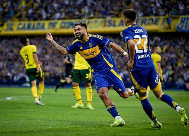 Milton Gimenez of Boca Juniors celebrates after scoring the team's second goal during a Torneo Apertura Betano 2025 Group A match between Boca...