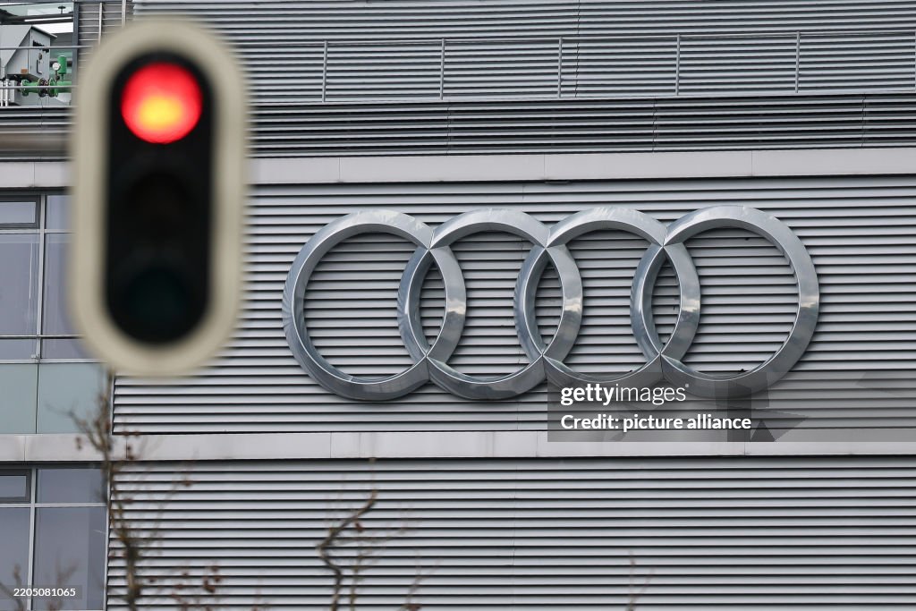 Audi announces job cuts