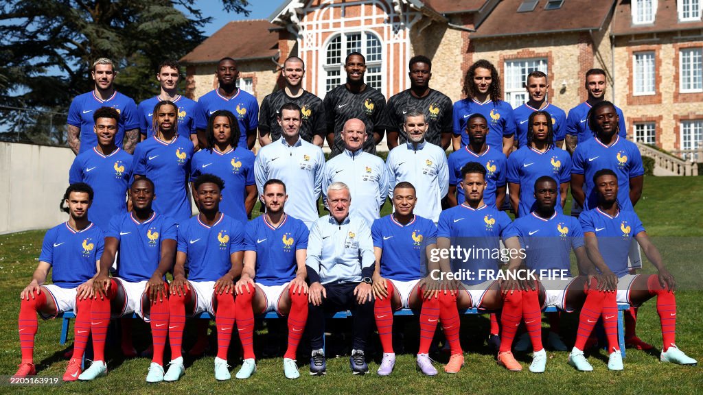 FBL-EUR-NATIONS-FRA-SQUAD