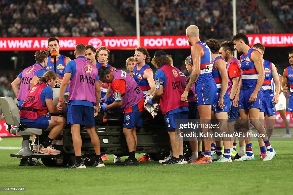 AFL Rd 1 - Western Bulldogs v North Melbourne