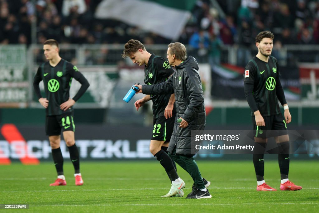 FC Augsburg v VfL Wolfsburg - Bundesliga