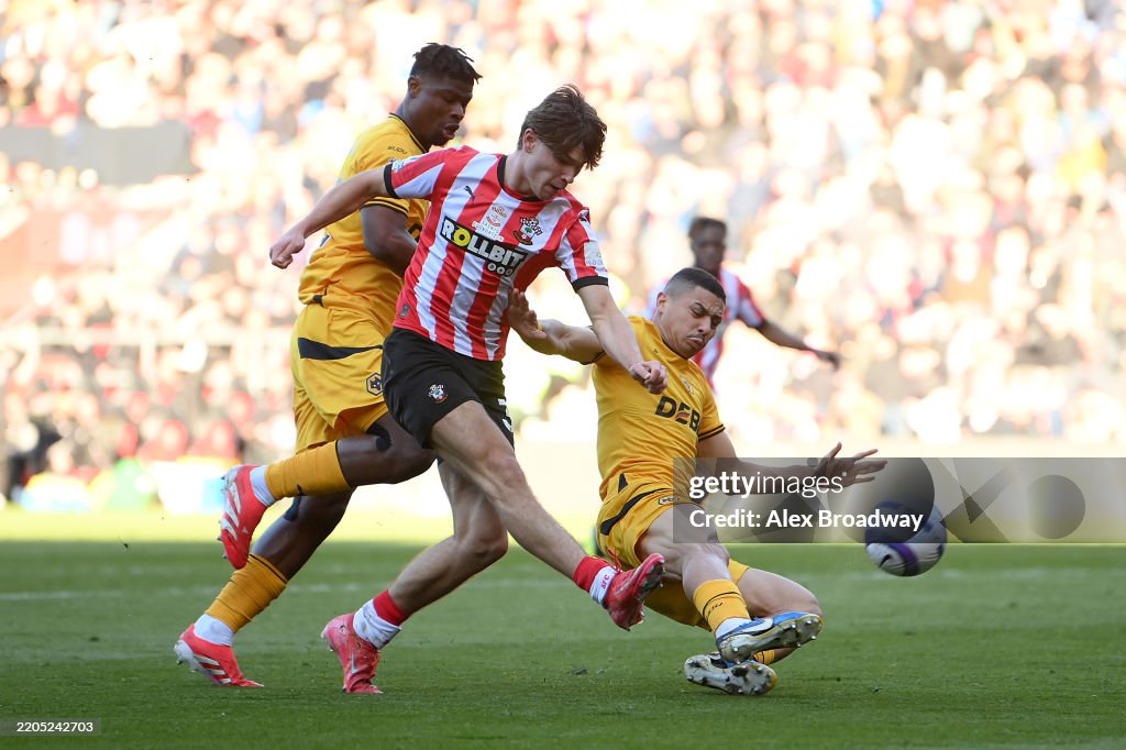 Southampton FC v Wolverhampton Wanderers FC - Premier League