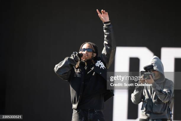 Ddg Rapper55 56 Ddg Rapper Stock Photos, High-Res Pictures, and Images - Getty Images