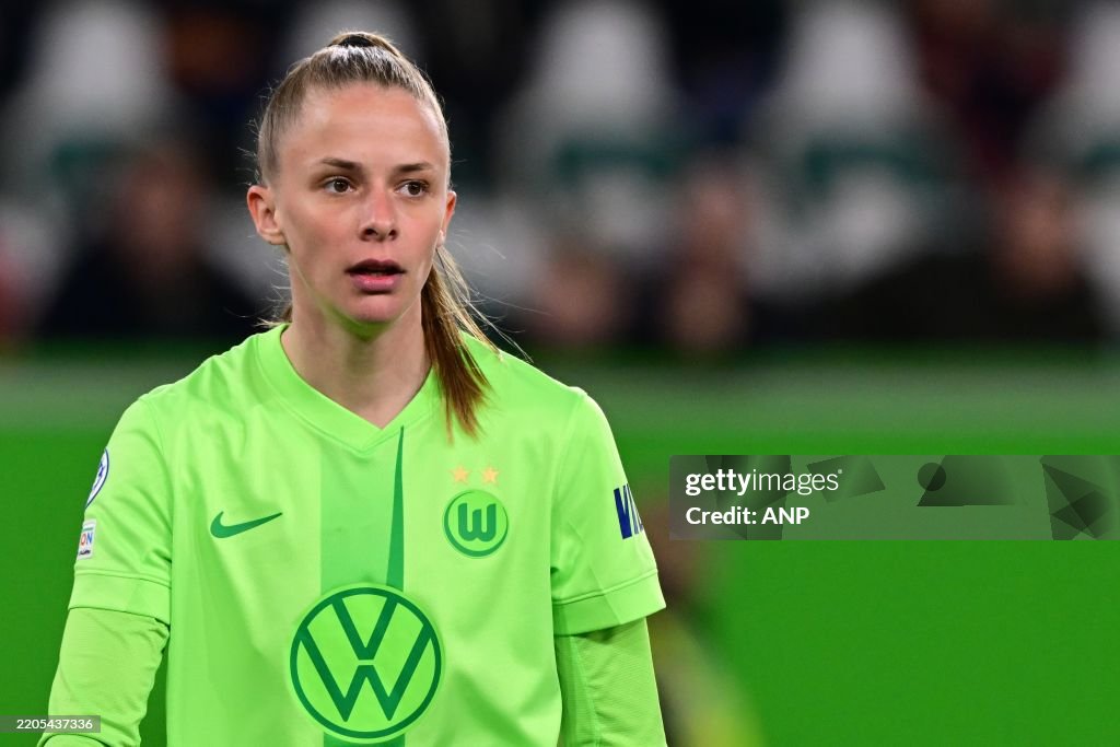 Women's UEFA Champions League Quarter finalVFL Wolfsburg women - FC Barcelona women