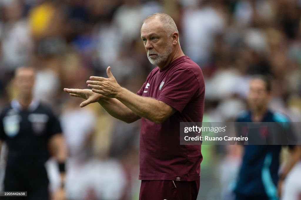 Flamengo v Fluminense - Campeonato Carioca 2025