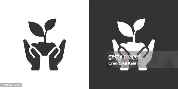 pflanze glyphe solides symbol. schwarz-weiß-icon-serie. perfekte pixelisolierung auf weißem und schwarzem hintergrund - klimaschutz stock-grafiken, -clipart, -cartoons und -symbole