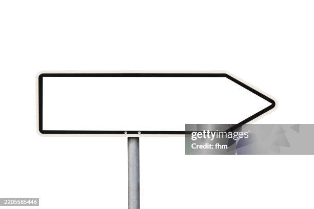 blank white arrow road sign with white background - verkehrsschild stock-fotos und bilder