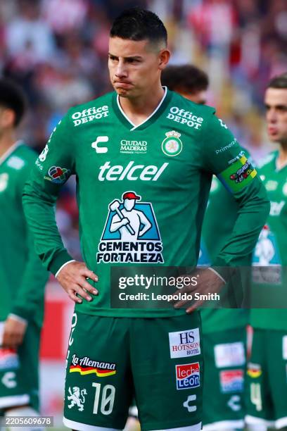 James Rodriguez of Leon looks on prior to the 12th round match between Necaxa and Leon as part of the Torneo Clausura 2025 Liga MX at Victoria...