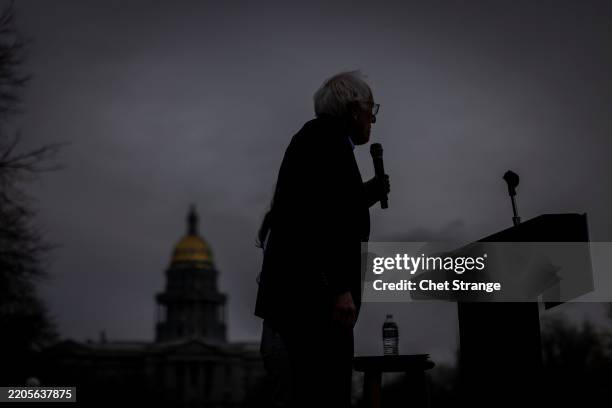 Bernie Rally Live Denver 4,405 Denver Civic Center Park Stock Photos, High-Res Pictures, and ...