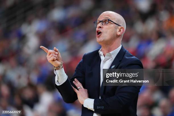 Head coach Dan Hurley of the Connecticut Huskies coaches his team against the Oklahoma Sooners during the first round of the 2025 NCAA Men's...