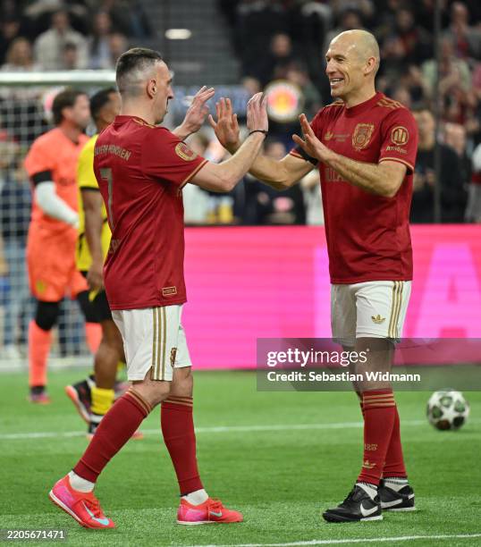 Robben And Ribery 36,033 Franck Ribery Soccer Stock Photos, High-Res Pictures, and Images ...