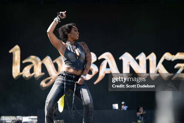 Lays Raper 58 Lay Lay Cantante De Rap Stock Photos, High-Res Pictures, and Images ...
