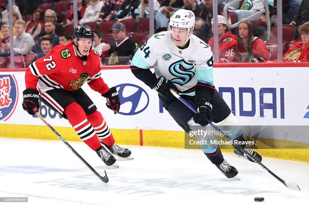 Seattle Kraken v Chicago Blackhawks