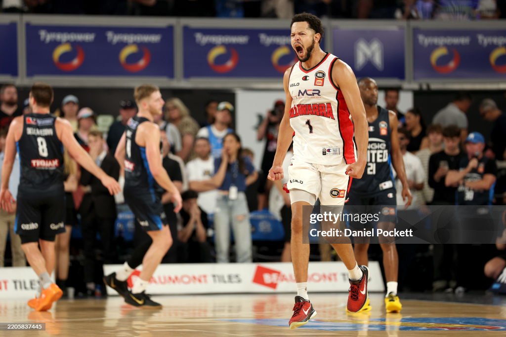 NBL Grand Final - Melbourne United v Illawarra Hawks: Game 4