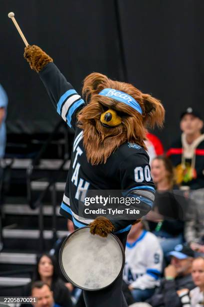 The Utah Jazz Bear leads a cheer during the third period of an NHL hockey game between the Utah Hockey Club and the Tampa Bay Lightning at Delta...