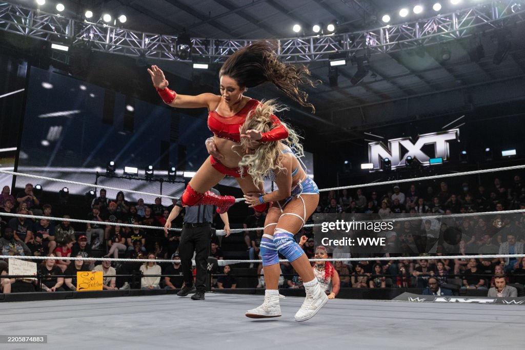 Sol Ruca X Sol Ruca in action against Chelsea Green during NXT at WWE... News ...