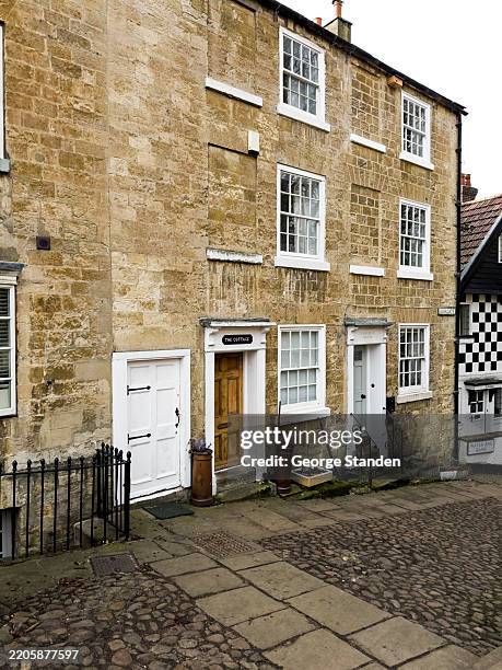 villette a schiera knaresborough - davanzale foto e immagini stock