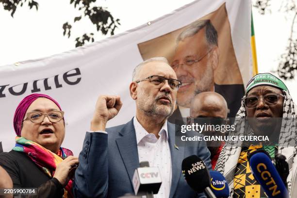 Ahmar Rasool 158 United States Ebrahim Rasool Stock Photos, High-Res Pictures, and ...