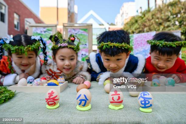 Spring Chunfen 175 Chunfen Stock Photos, High-Res Pictures, and Images - Getty Images