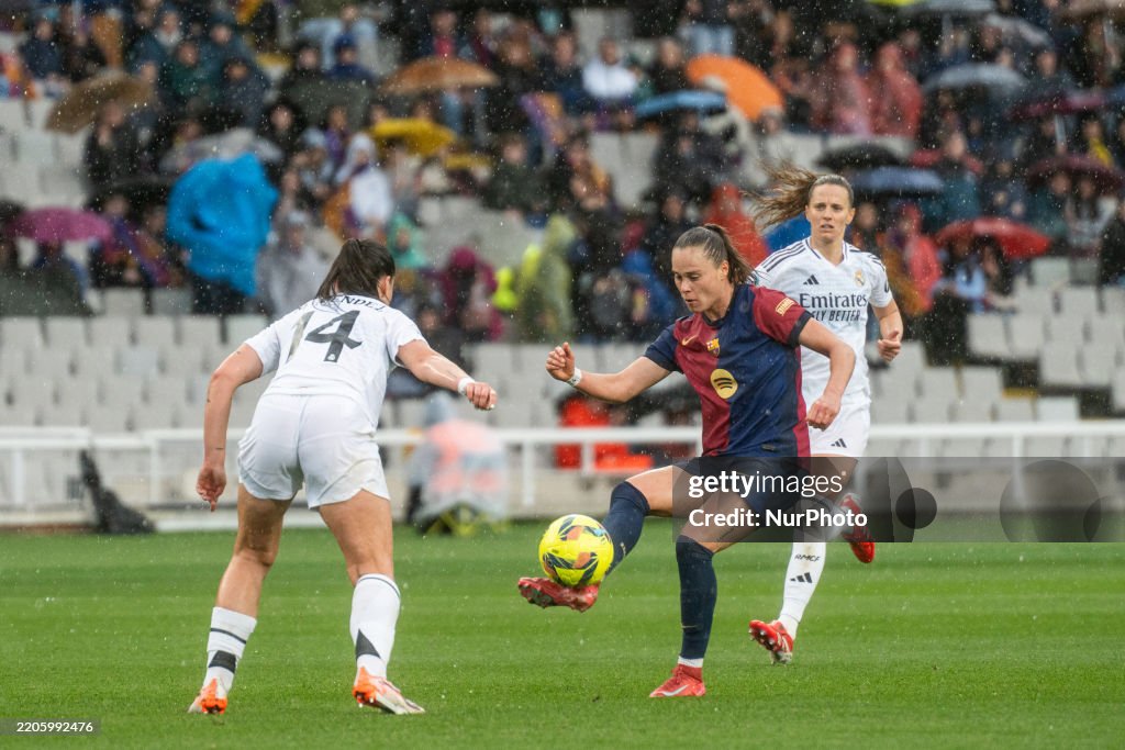 FC Barcelona v Real Madrid CF - Liga F