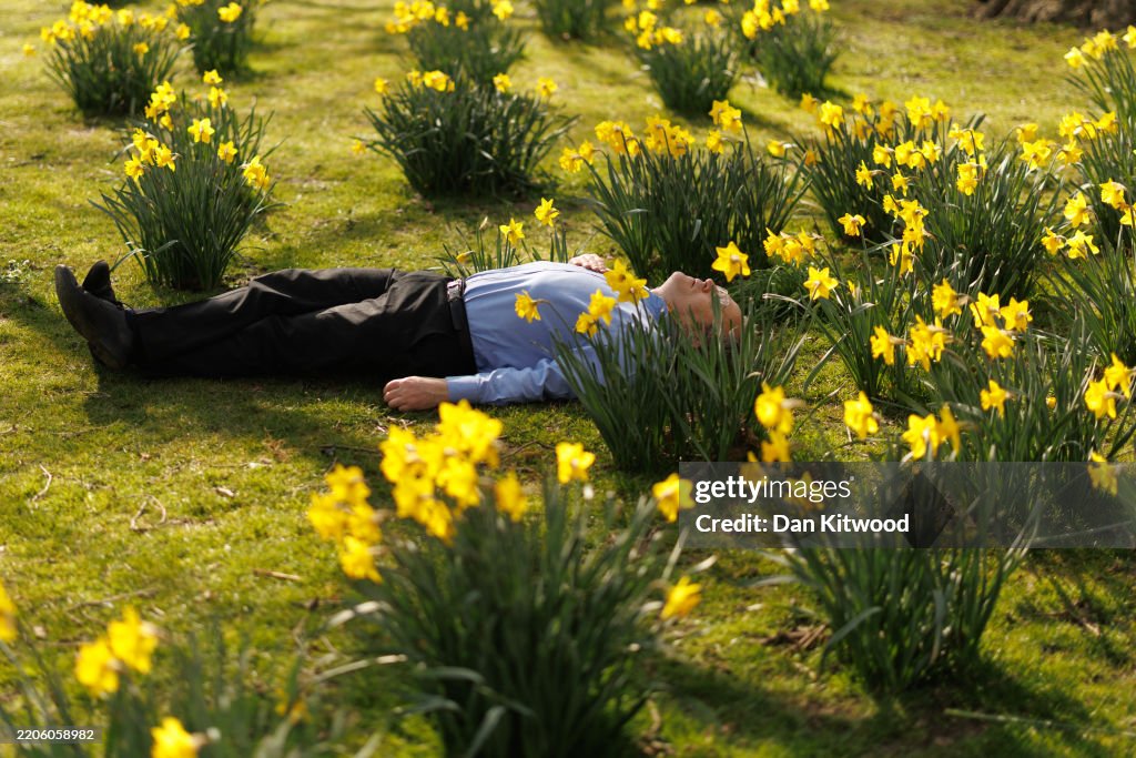 Sunny Weather Welcomes The Spring Equinox In The UK