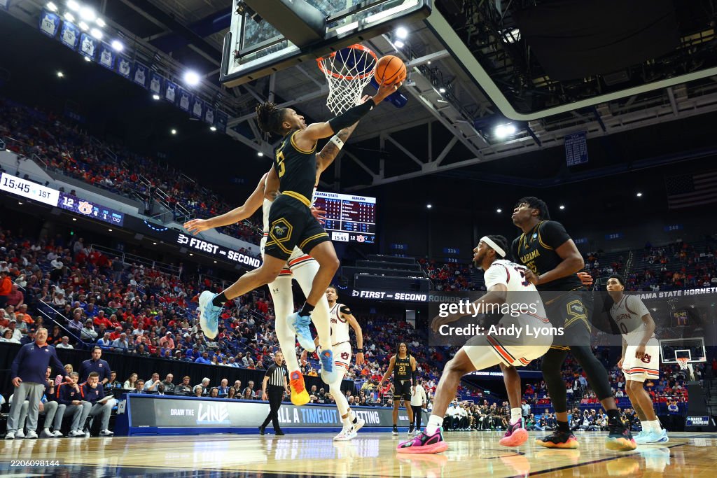 Alabama State v Auburn