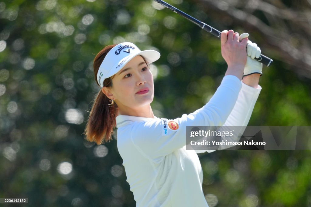 V POINT x SMBC LADIES GOLF TOURNAMENT - Round One