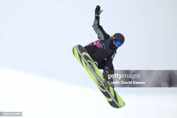 Melissa Peperkamp of Team Netherland competes in the 1sr run of the Women's Snowboard Slopestyle Finals on Day 5 of the FIS Snowboard, Freestyle and...