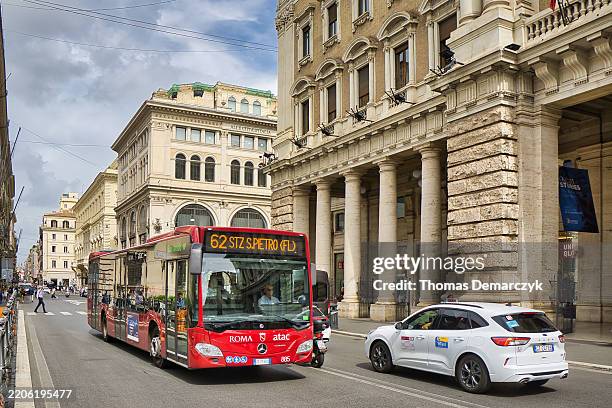 rome - transportation occupation stock pictures, royalty-free photos & images