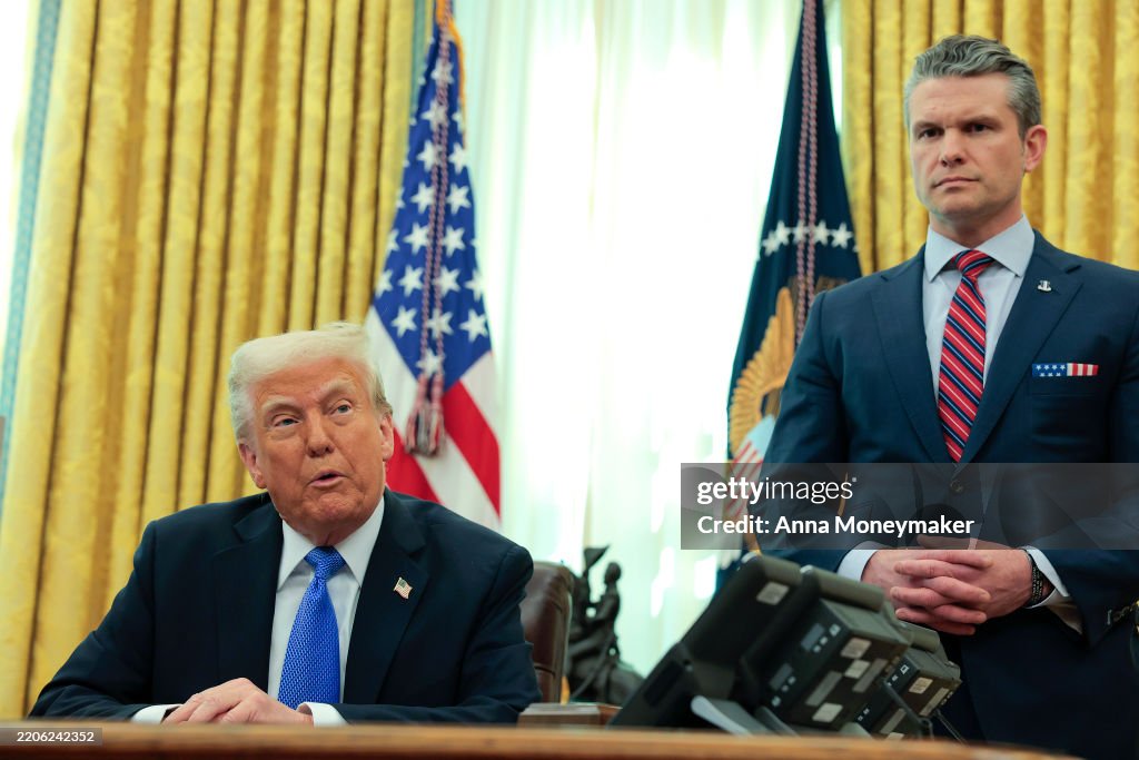 Trump Secdef Pic U.S. President Donald Trump and U.S. Secretary of Defense Pete... News ...
