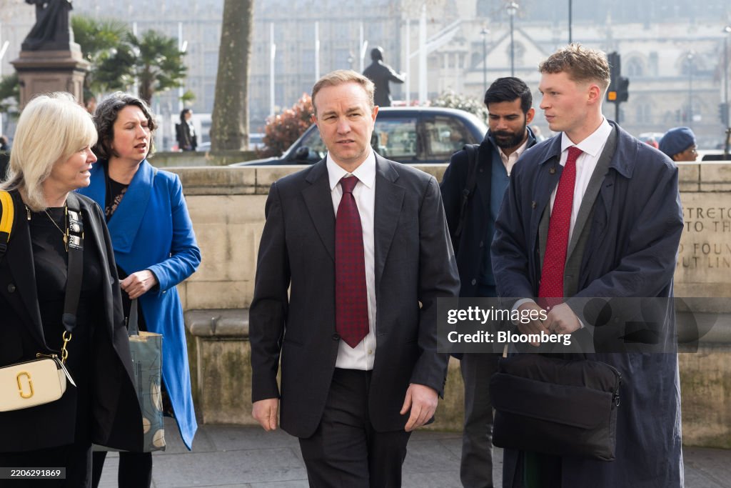 Ex-UBS Trader Tom Hayes Asks UK Top Court to Quash Libor Conviction