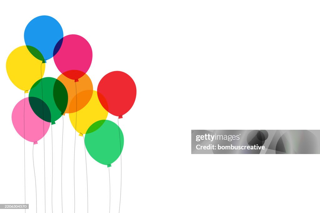 Cumpleaños con globo aislado sobre fondo blanco.