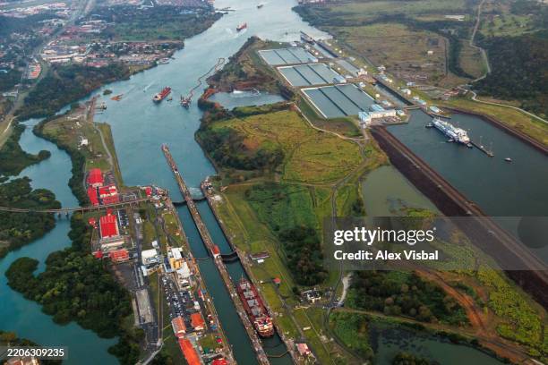 panama canal - panama stockfoto's en -beelden