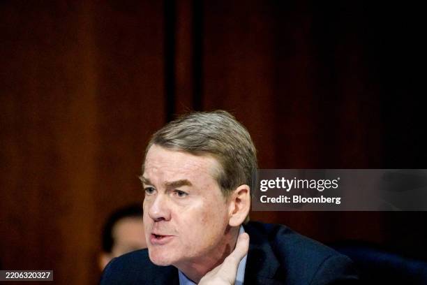 Senator Bennett 1,224 Us Senator Michael Bennet Stock Photos, High-Res Pictures, and ...